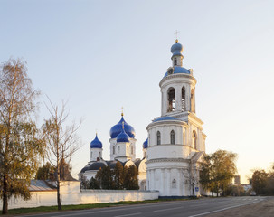 Fototapeta na wymiar Old russian monastery in Bogolyubovo