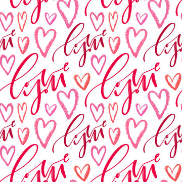 Seamless hearts pattern with text Love you. Vector romantic texture. Hand drawn ornament for wrapping paper, kids textile design or fashion prints. Valentines day or wedding decoration.