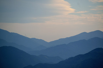 Fototapeta na wymiar Mountains from Mt Takao summit