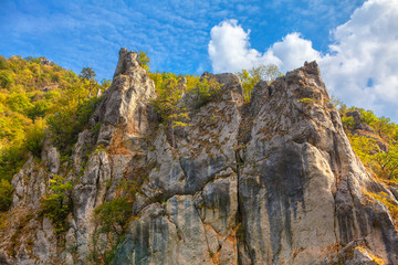 Fototapeta premium scenery of steep rocky cliff