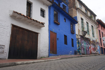 Fototapeta na wymiar blue in the old town