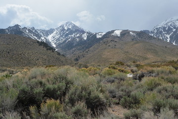 California Snowcap Mountains RAZ