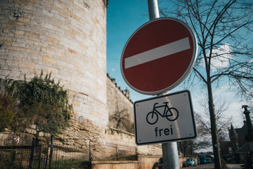 Do not enter road sign with "bicycle free" plate in german language