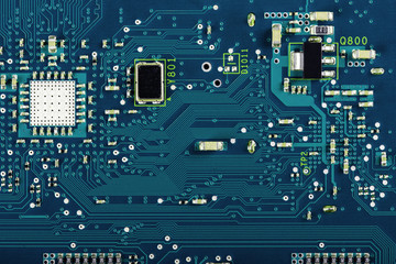 Electronic components on the PCB