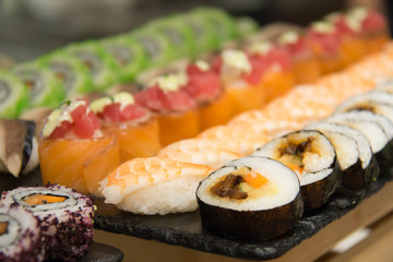  delicious maki sushi roll Japanese food