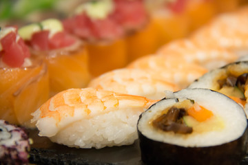  delicious maki sushi roll Japanese food