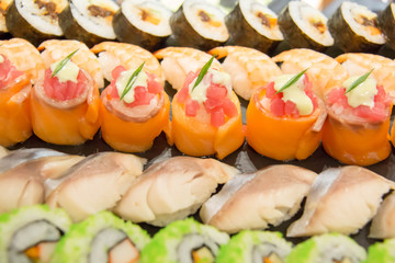  delicious maki sushi roll Japanese food