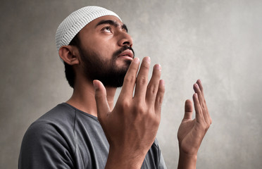 Muslim man praying
