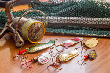 Set of accessories for fishing.