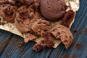 chocolate chip cookies