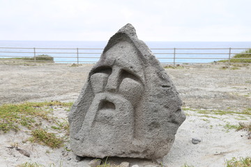 新島　モヤイ像