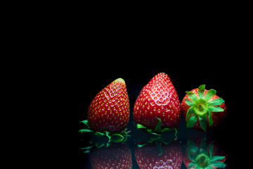 Morangos Frescos e Vermelhos