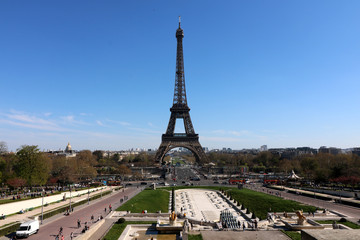 Fototapeta na wymiar Paris - Tour Eiffel - Trocadéro