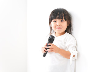 歌を歌う女の子たち