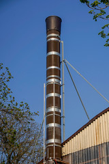 Schornstein von einer Biogasanlage, Biogas, Turm, abgas