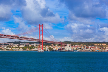 Naklejka premium Lisbon and 25th of April Bridge - Portugal