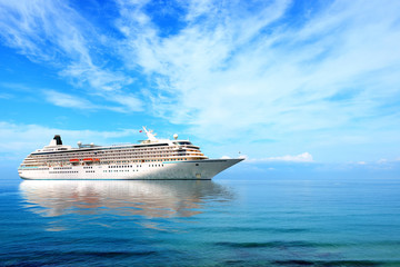 Big cruise liner moored in Mediterranean sea. - obrazy, fototapety, plakaty