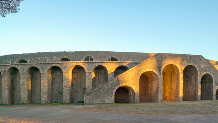 Fototapeta na wymiar 17252_Archs_of_the_walls_in_Ampitheatre_of_Pompeii_Italy.jpg