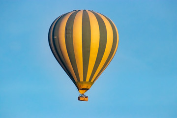 hot air balloon