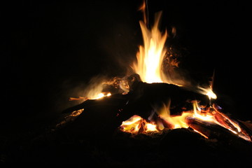 Fire flame bonefire heat campfire