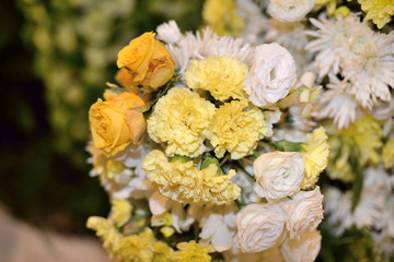 bouquet of yellow roses