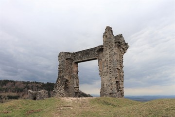 Village de Allegre - Département de Haute Loire - Ruines du château