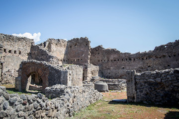 Fototapeta na wymiar Ancient building of Roman city