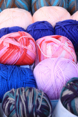 Multi-colored wool yarns