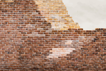 Vintage cracked brick wall