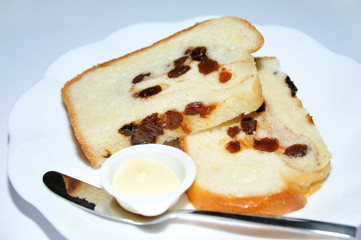 自家製レーズンパン