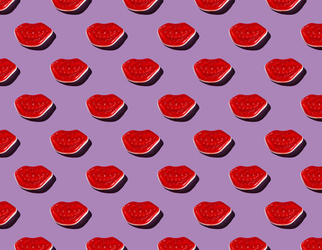 Gummy Laughing Mouth Pattern on Lilac