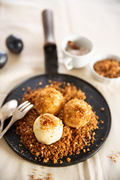 Potato plum dumplings with cinnamon sugar