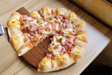 Pizza tray