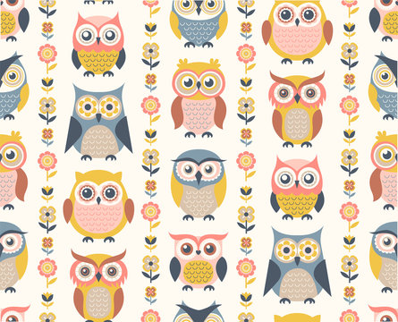 seamless cute cartoon owls pattern - Vector