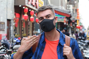Obraz na płótnie Canvas Tourist in China during Coronovirus epidemic 