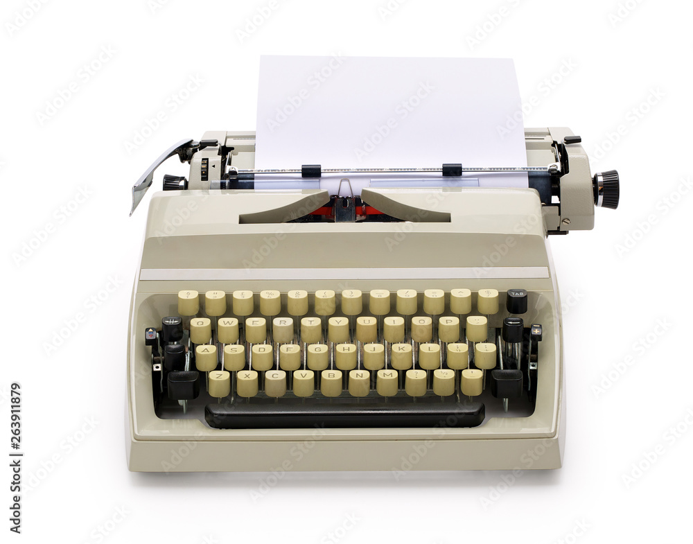 Fototapete Typewriter from the 70s with blank paper for text, isolated on white background. Contains clipping path.