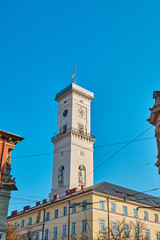 Fototapeta na wymiar Lviv Town Hall in autumn. Ukraine.