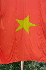 Drapeau rouge avec étoile. Vietnam