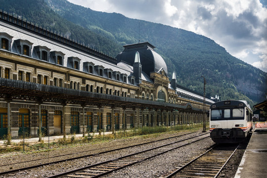Canfranc station