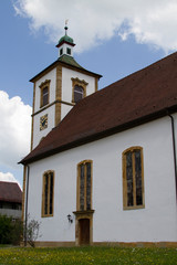 Kleine Kirche im Schw&auml;bischen Albvorland