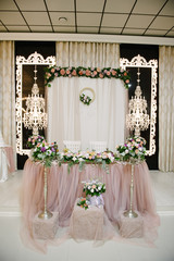 decoration of the banquet hall on the wedding day