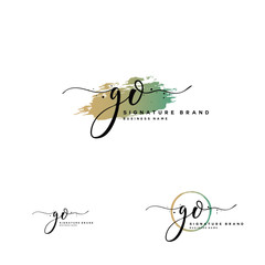 G O GO Initial letter handwriting and  signature logo.