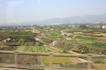 Fototapeta na wymiar China's high-speed railways are a long way off