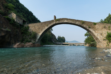 Fototapeta na wymiar Ponte del Diavolo - Lanzo