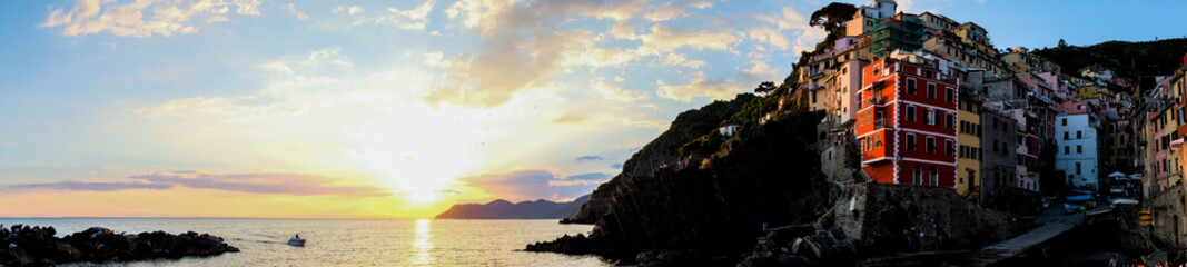 Cinque Terra Pano
