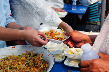 Social Problems of Poverty Helped by Feeding : Volunteer to Feed the Hungry in Society: The Concept of Donating Food to the Poor in Society