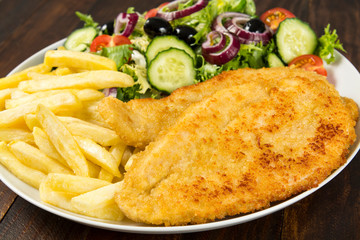 Filetes empanados de pollo