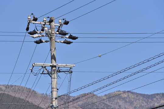 「100V」の画像 - 140 件の Stock 写真、ベクターおよびビデオ | Adobe Stock