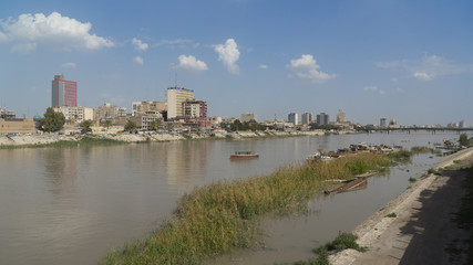 Tigris river. Baghdad, Iraq © frog