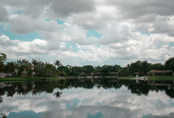 Fototapeta na wymiar Landscape Park in Miami 